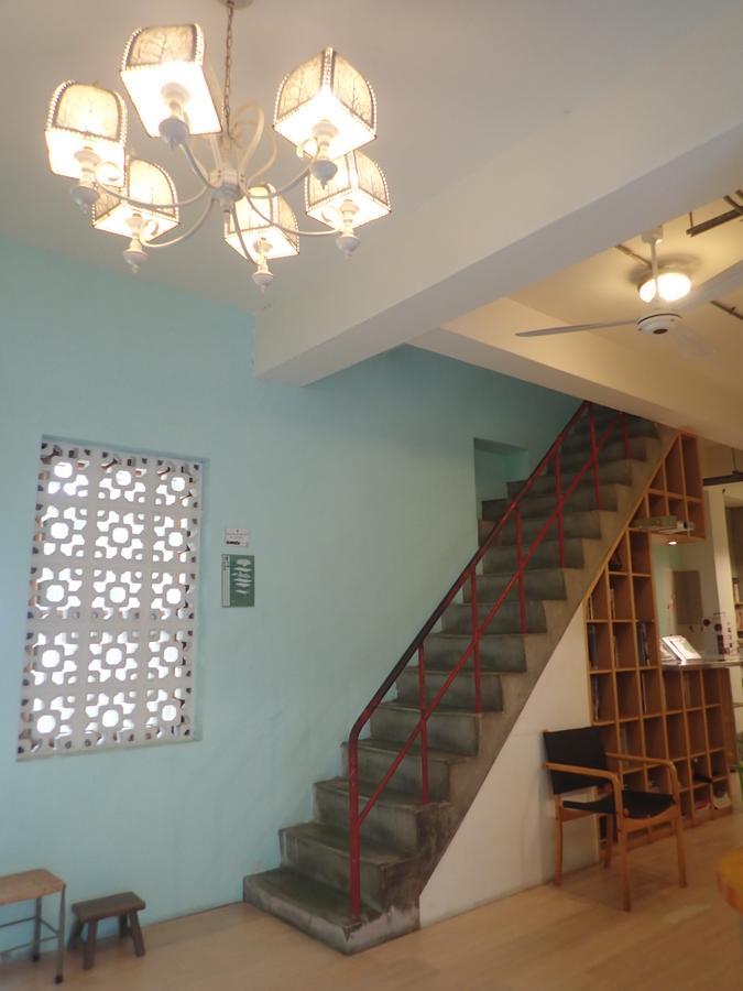City Hut 1828 Tainan Luaran gambar